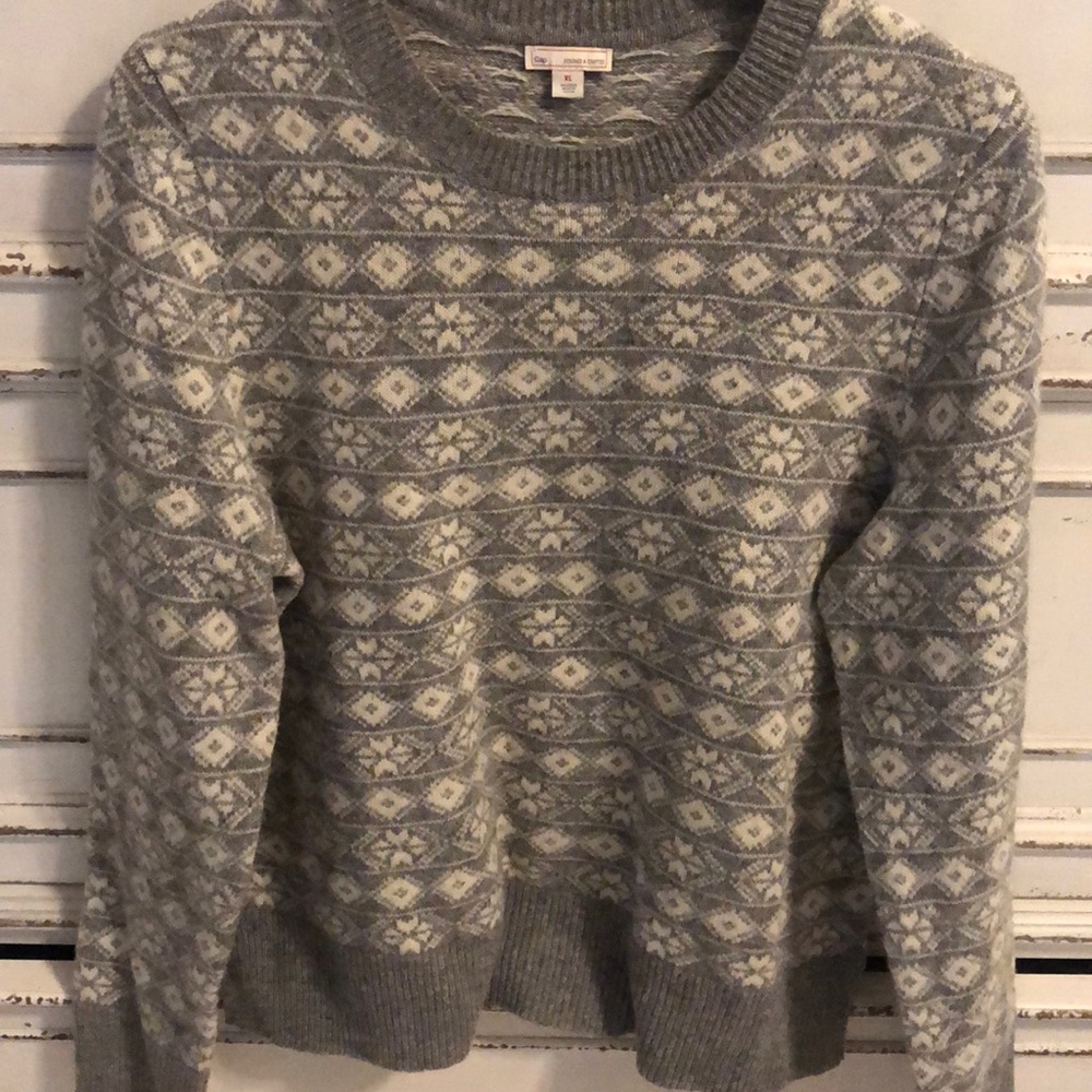 Gap Gray wool blend long sleeve sweater XL